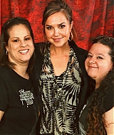 Filename=arielle-kebbel-and-fans-in-chicago.jpg
Filesize=72KiB
Dimensions=604x604
Date added=Aug 25, 2021 arielle-kebbel-and-fans-in-chicago.jpg