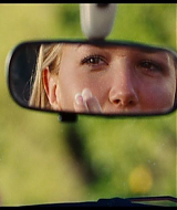 2006-AquamarineFeaturette-AllAboutFashion-023.jpg