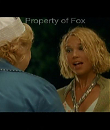 2006-AquamarineFeaturette-KickinitOnSet-026.jpg