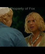 2006-AquamarineFeaturette-KickinitOnSet-028.jpg