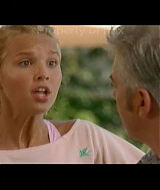 2006-AquamarineFeaturette-KickinitOnSet-048.jpg