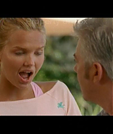 2006-AquamarineFeaturette-KickinitOnSet-058.jpg