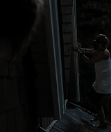 2009-TheUninvited-1330.jpg
