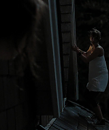 2009-TheUninvited-1332.jpg