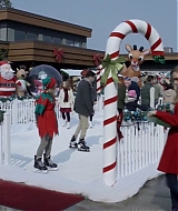 2017-FourChristmasandWedding-0184.jpg