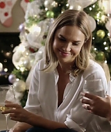 2017-FourChristmasandWedding-2141.jpg