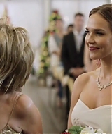 2017-FourChristmasandWedding-2301.jpg