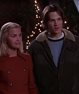 Filename=GilmoreGirls-S03E17_20.jpg
Filesize=70KiB
Dimensions=1280x718
Date added=Jan 04, 2022 GilmoreGirls-S03E17_20.jpg