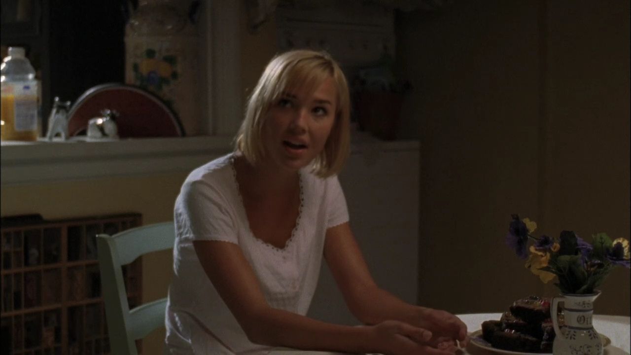 GilmoreGirlsS05E01-063.jpg
