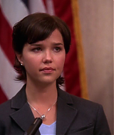 SharkS01E05-198.jpg