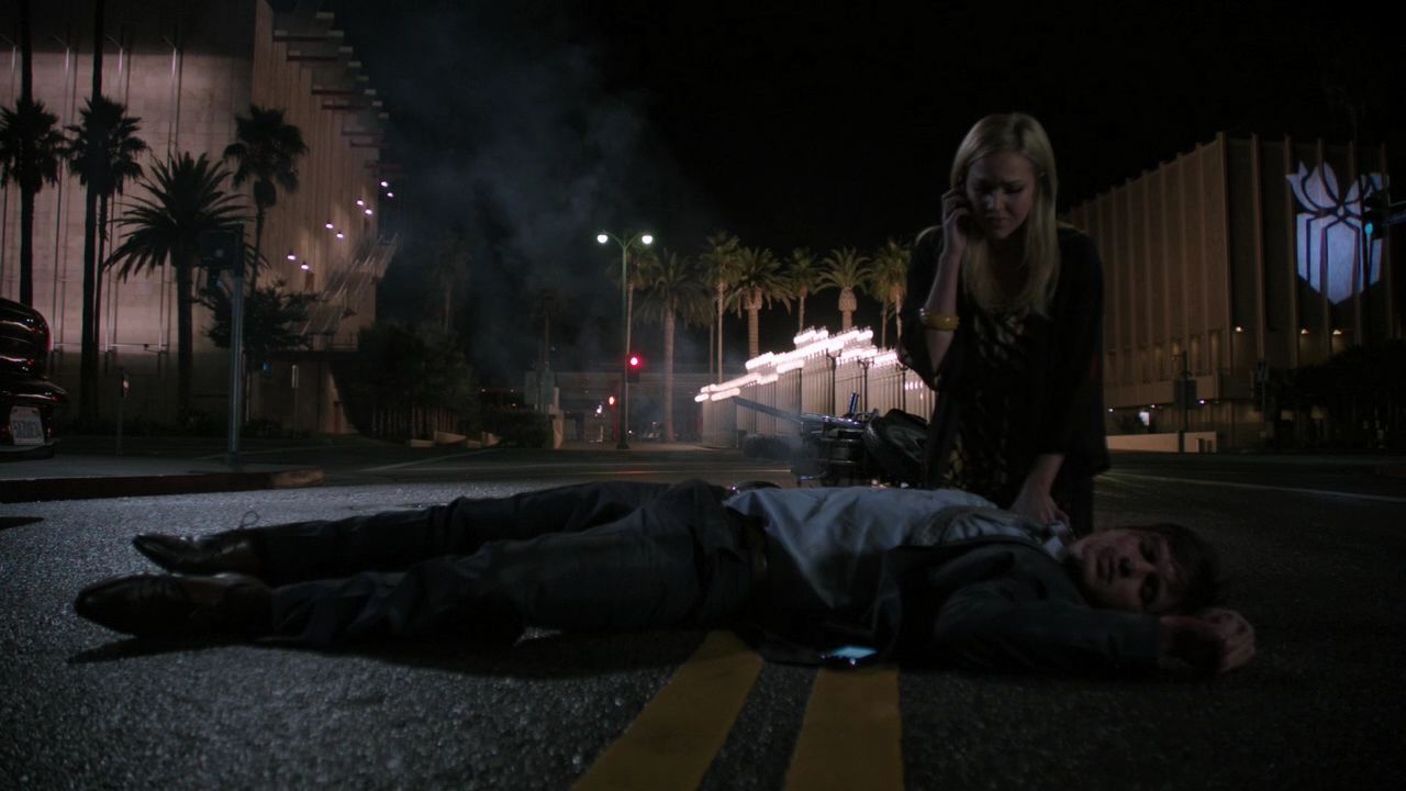 90210-S04E12-013.jpg