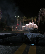 90210-S04E12-013.jpg