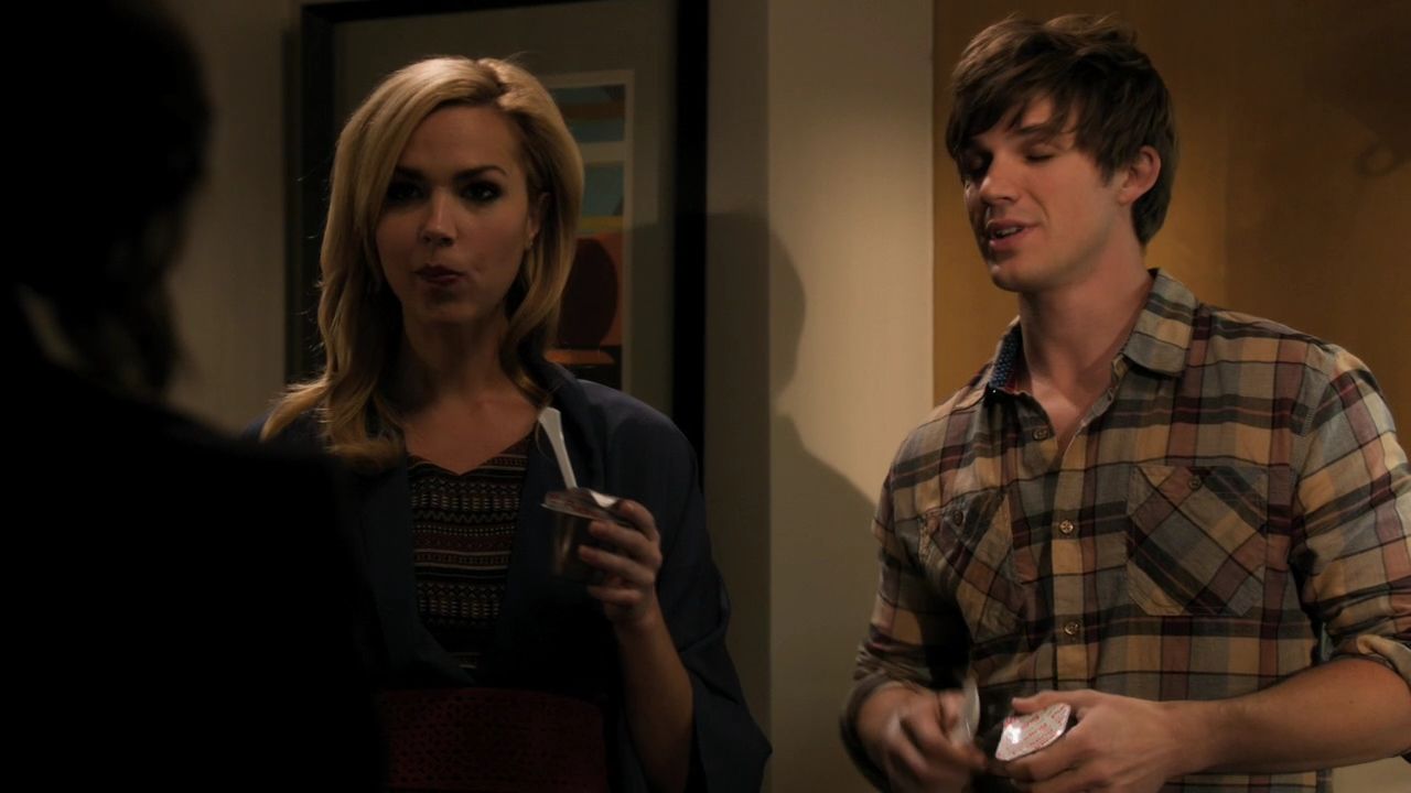 90210-S04E14-002.jpg