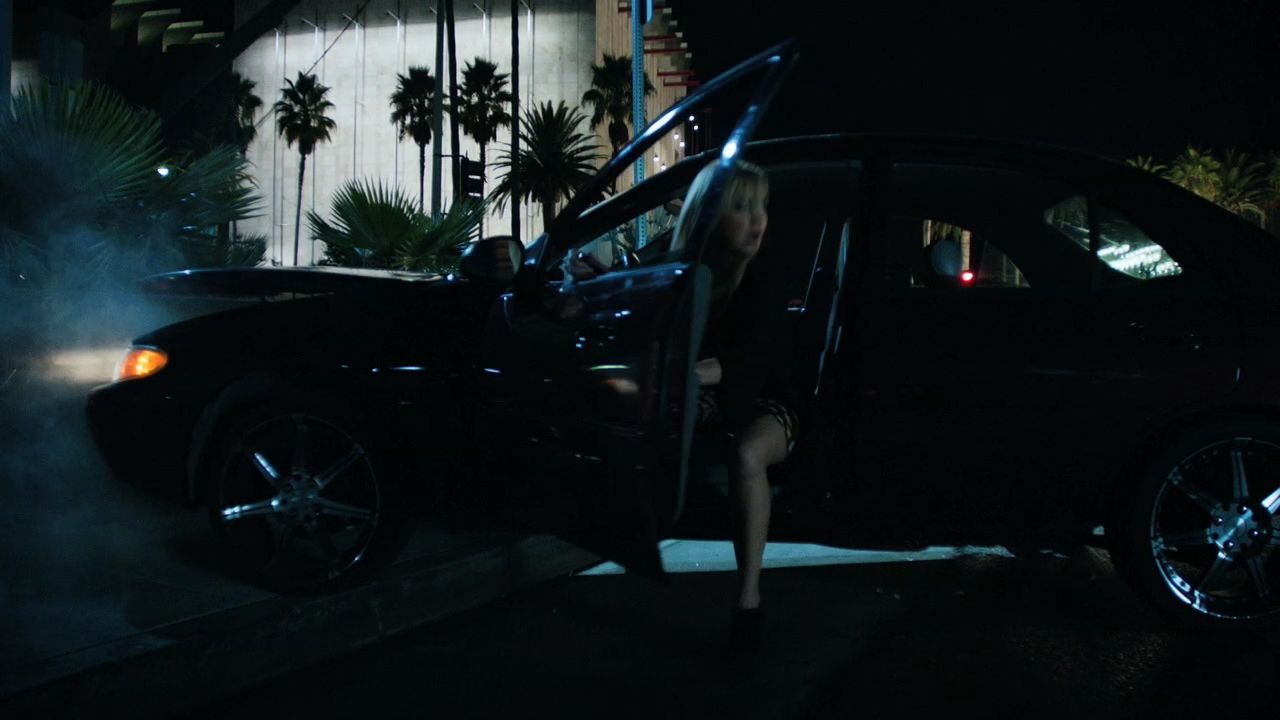 90210-S04E14-003.jpg