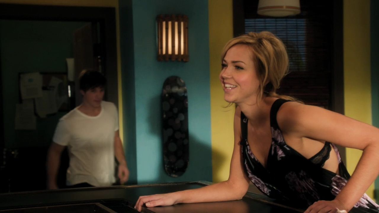 90210-S04E14-011.jpg
