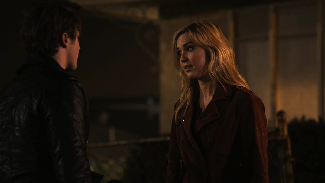 90210-S04E14-155.jpg