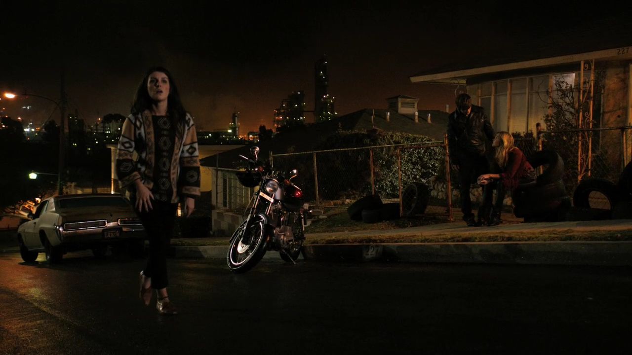 90210-S04E14-207.jpg