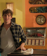 90210-S04E15-026.jpg