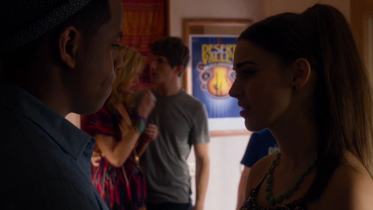 90210-S04E18-154.jpg