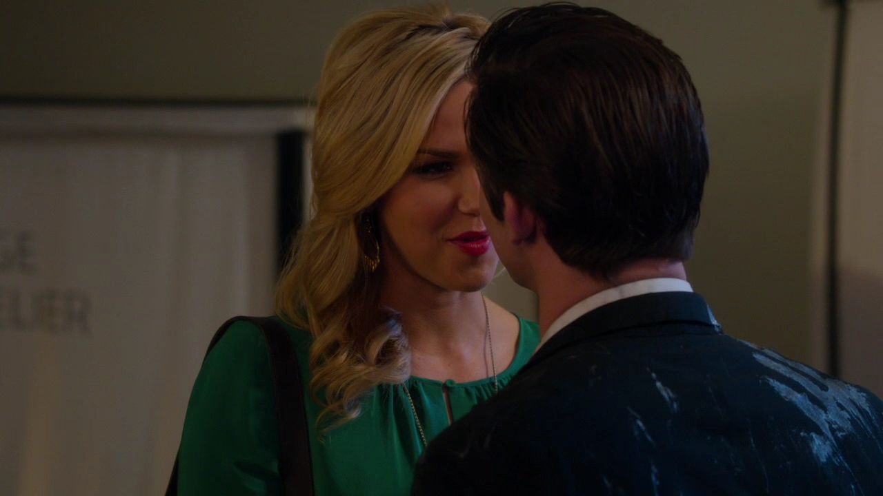 90210-S04E19-025.jpg