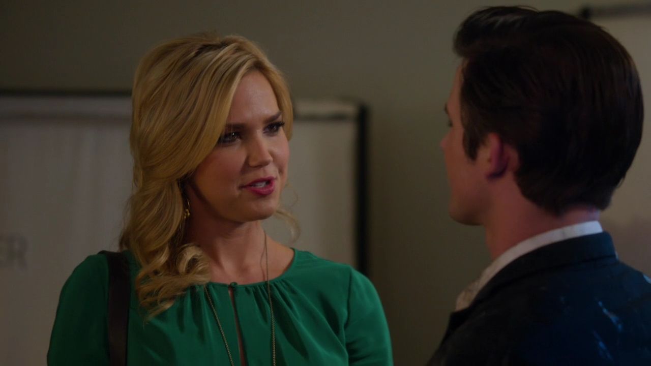 90210-S04E19-029.jpg
