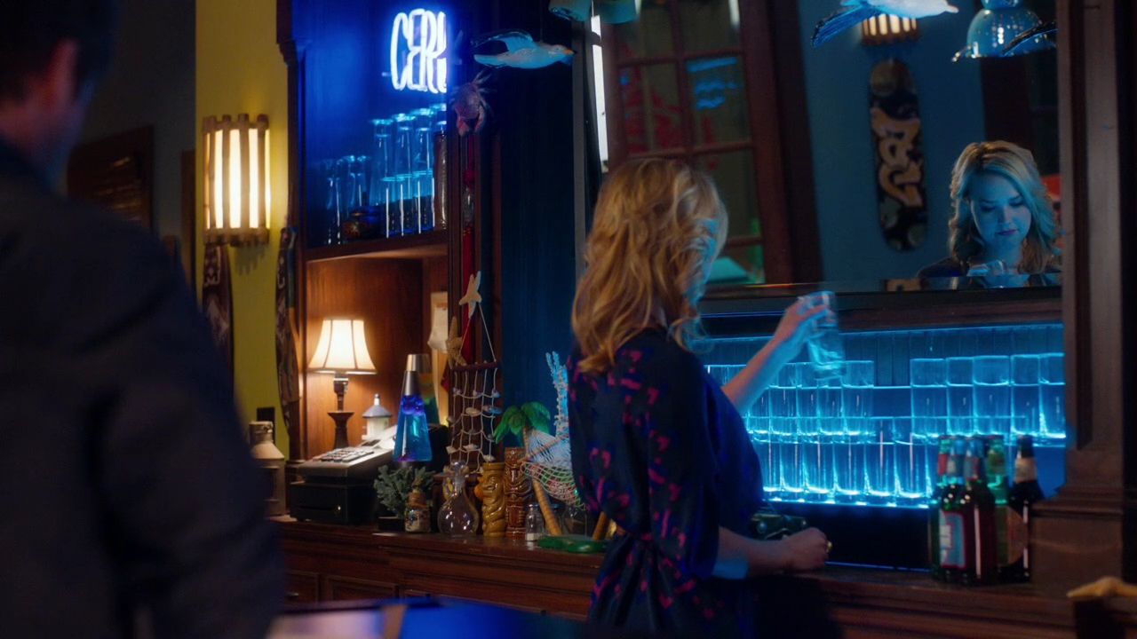 90210-S04E19-080.jpg
