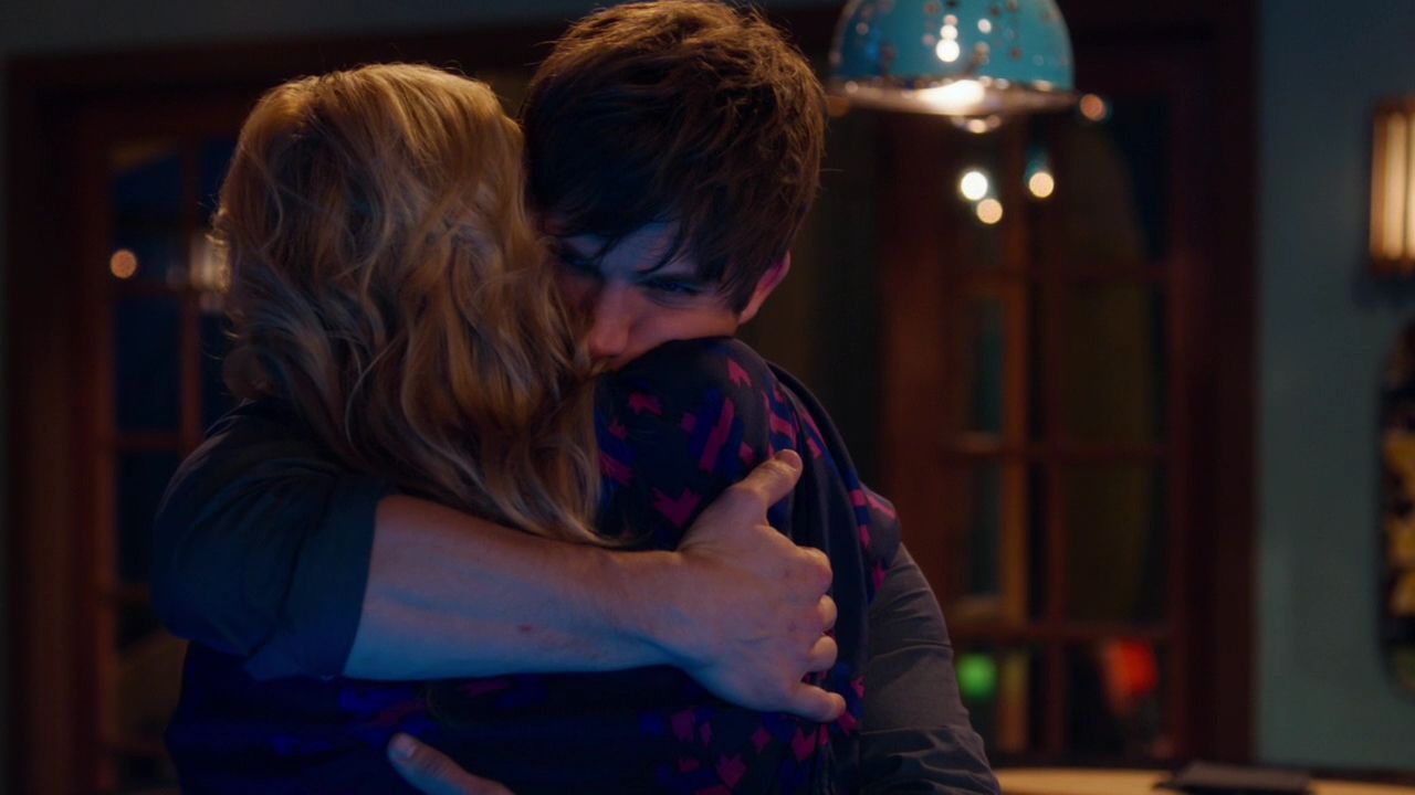 90210-S04E19-102.jpg