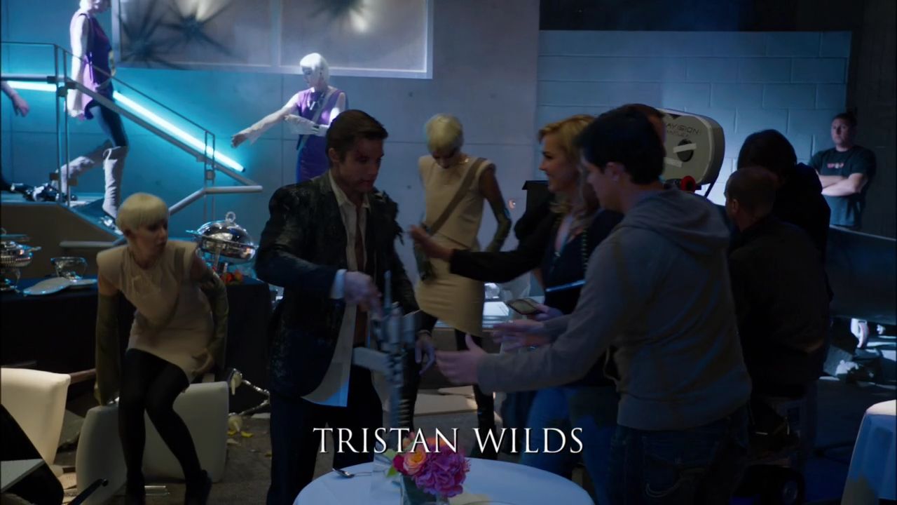 90210-S04E20-009.jpg