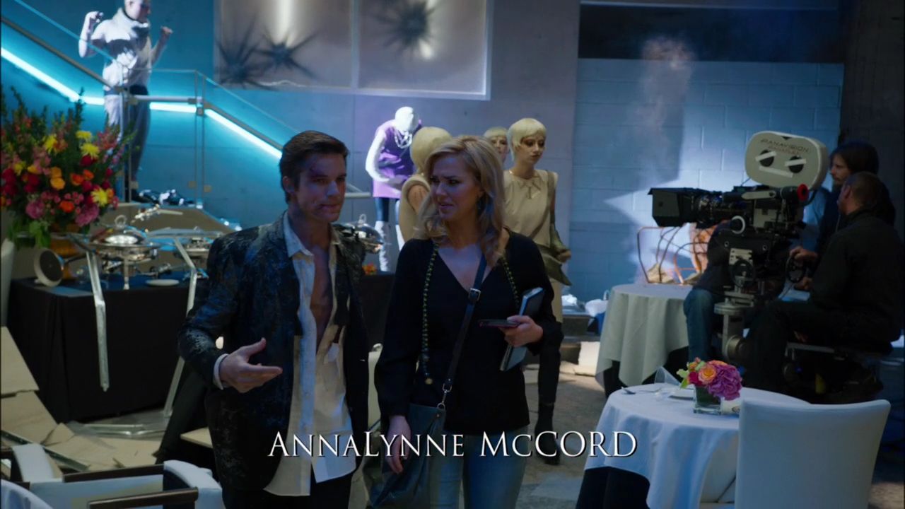90210-S04E20-013.jpg
