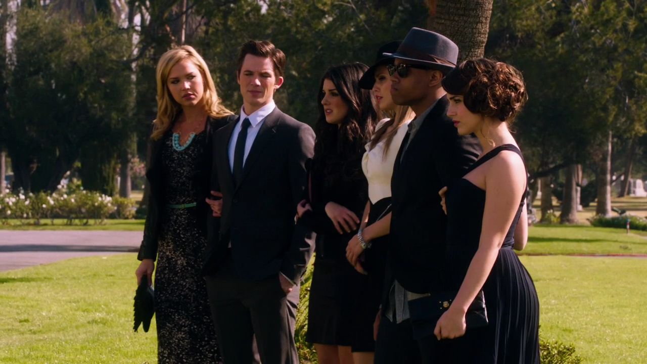 90210-S04E20-050.jpg