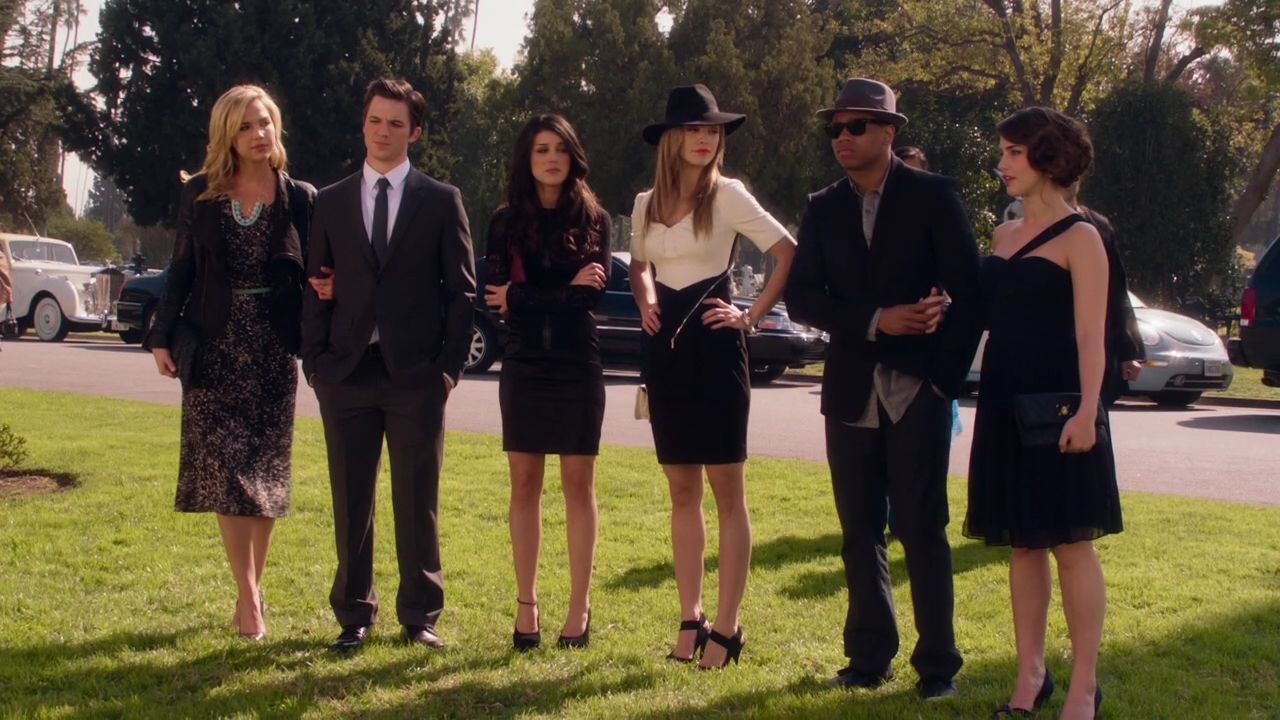 90210-S04E20-051.jpg