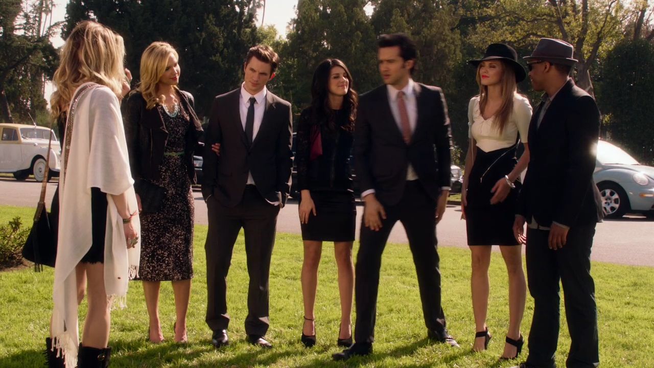 90210-S04E20-056.jpg
