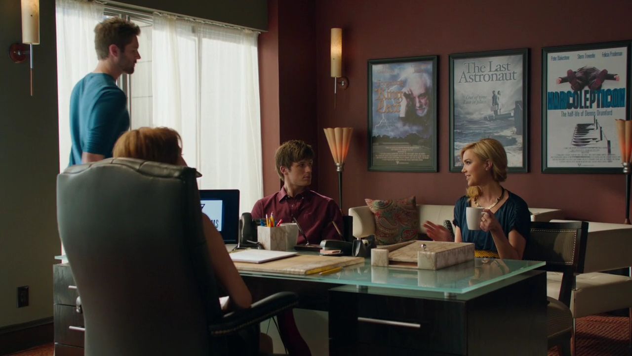 90210-S04E20-151.jpg