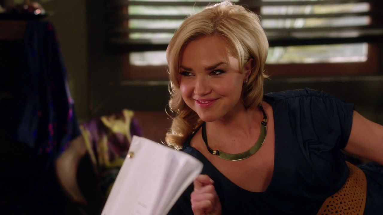 90210-S04E20-178.jpg