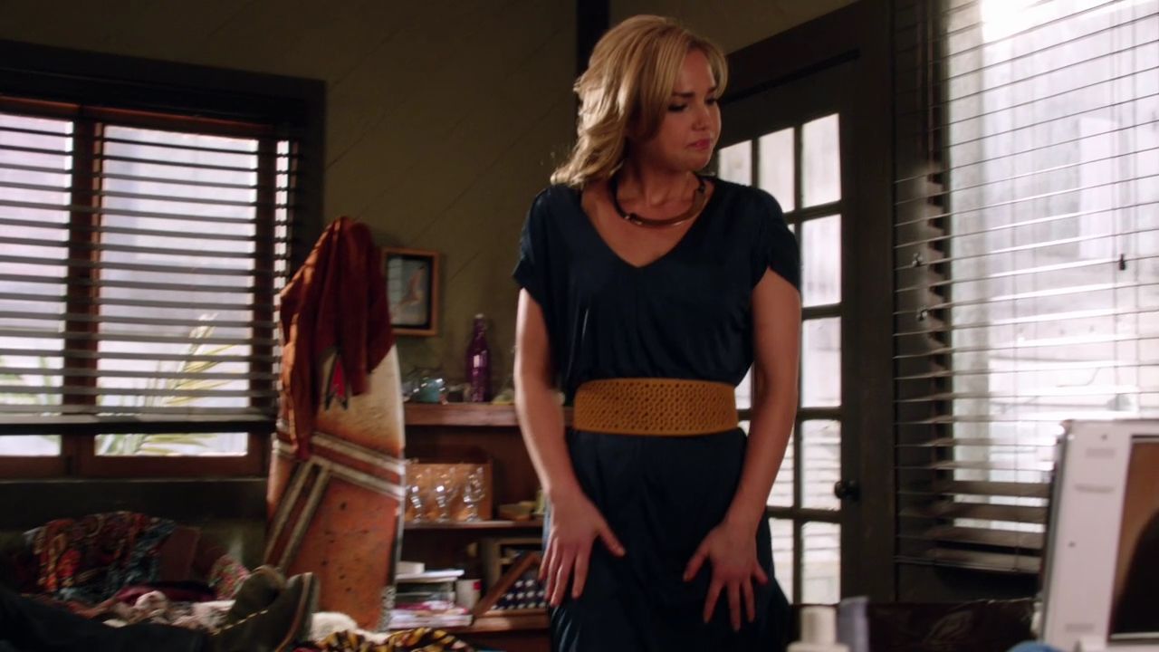 90210-S04E20-190.jpg