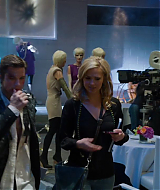 90210-S04E20-014.jpg