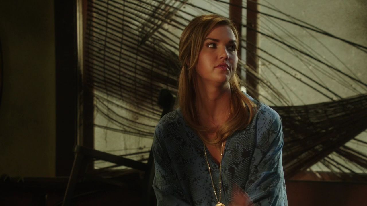 90210-S05E02-011.jpg