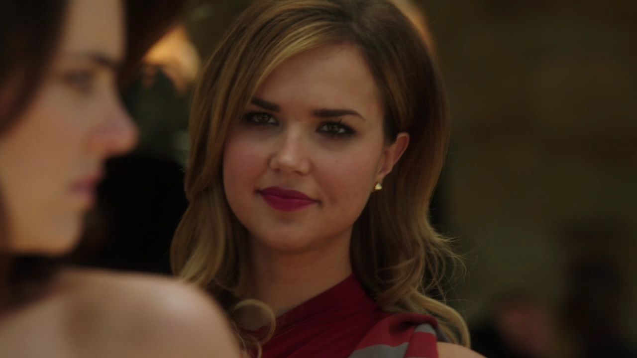 90210-S05E02-131.jpg