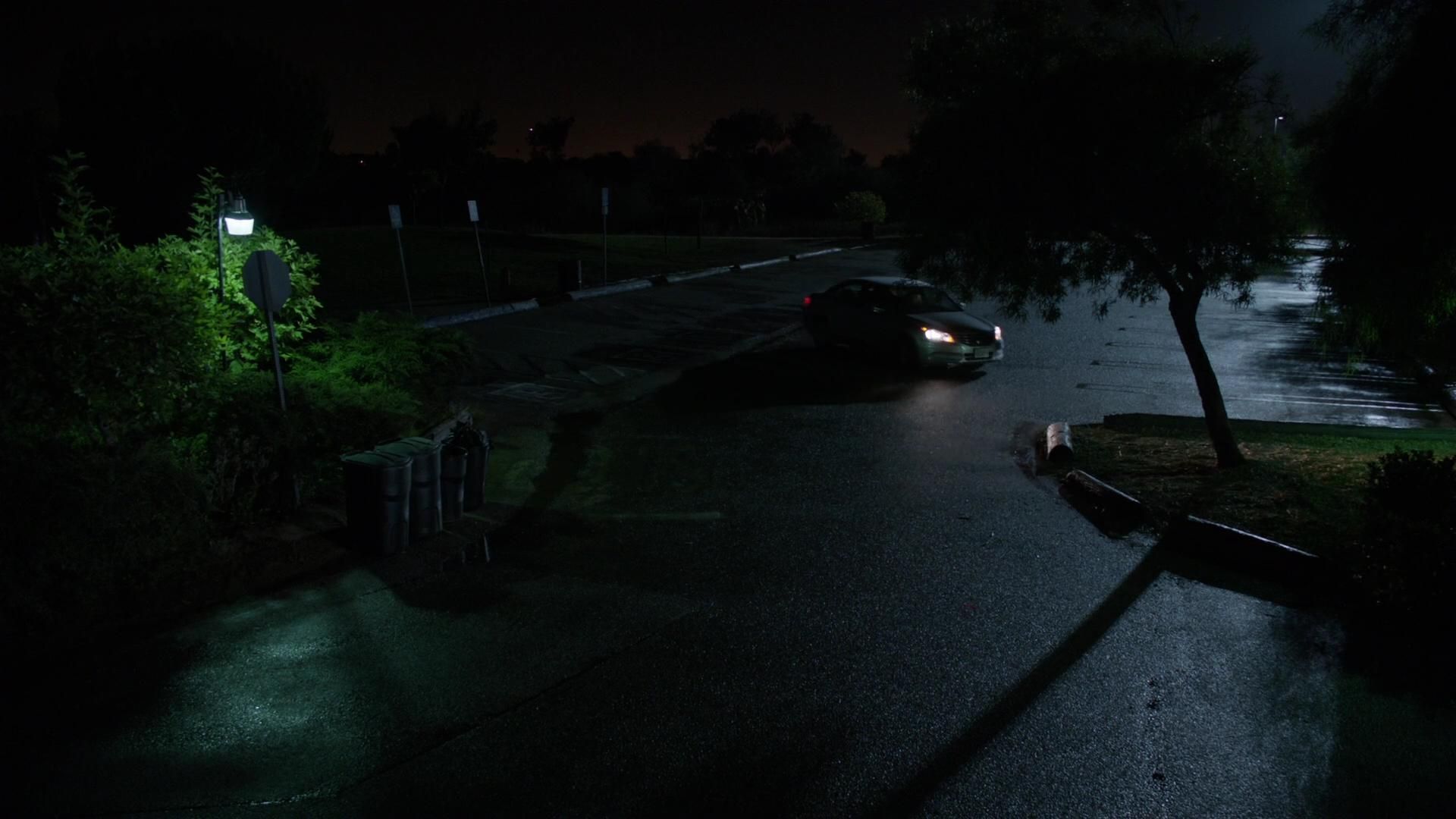 90210-S05E09-016.jpg