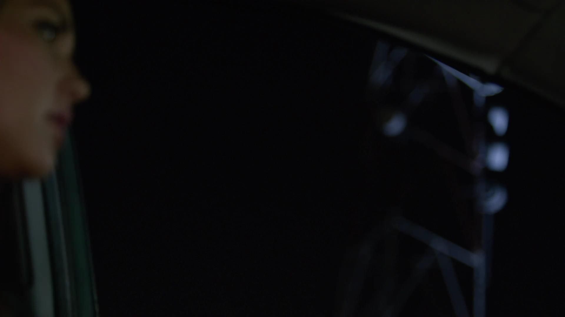 90210-S05E09-020.jpg