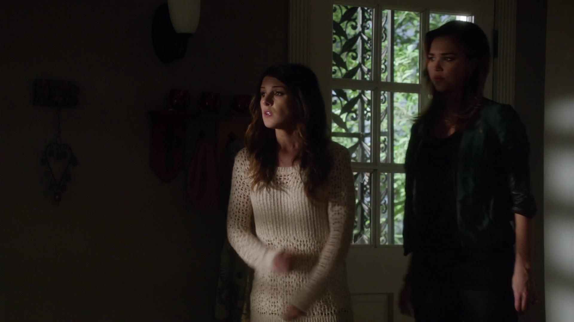 90210-S05E10-054.jpg