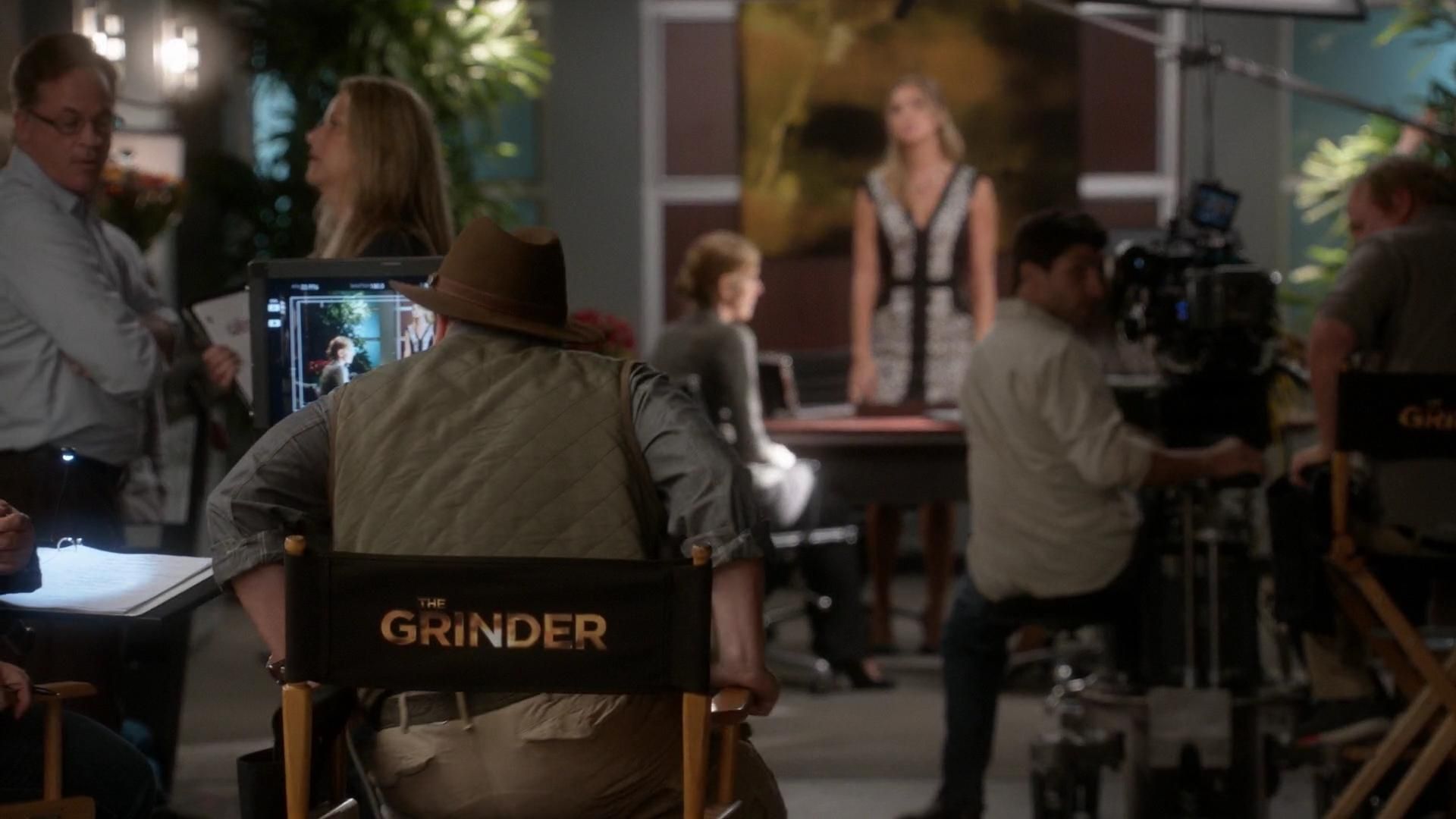 TheGrinderS01E08-53.jpg