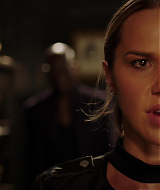 MidnightTexas-S02E02-247.jpg