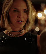 MidnightTexas-S02E04-087.jpg