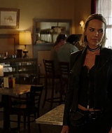 Filename=MidnightTexas-S02E04-377.jpg
Filesize=102KiB
Dimensions=1920x1080
Date added=Mar 20, 2022 MidnightTexas-S02E04-377.jpg