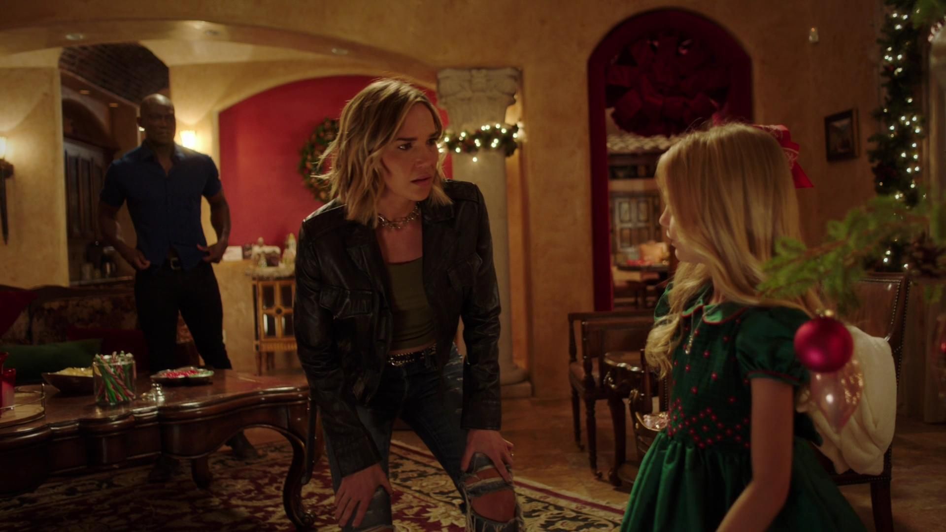 MidnightTexas-S02E05-257.jpg