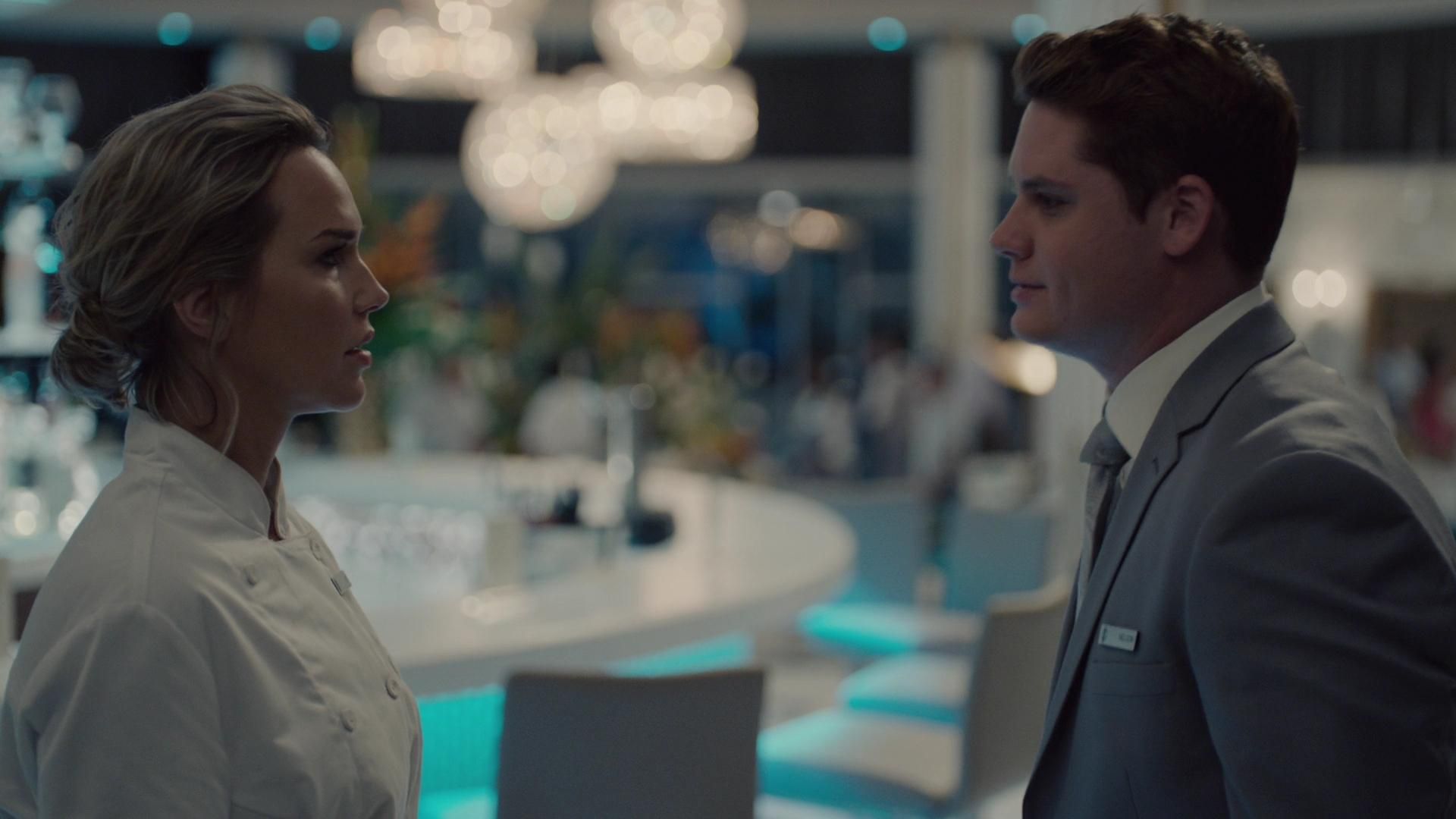 GrandHotel-S01E02-020.jpg