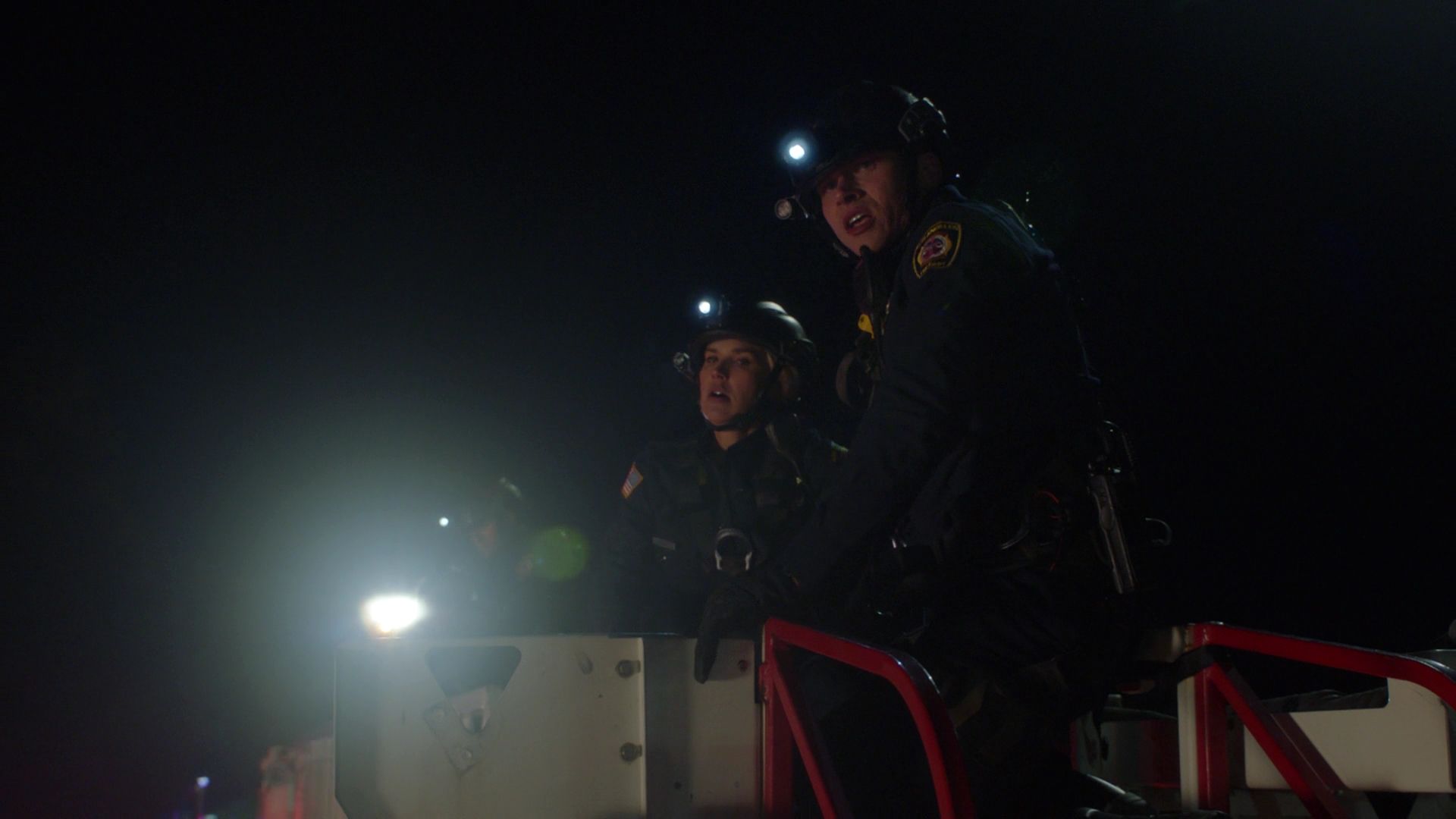 9-11-S05E11-070.jpg