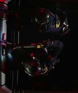 9-11-S05E11-018.jpg