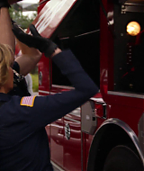 9-1-1-S05E14-007.jpg